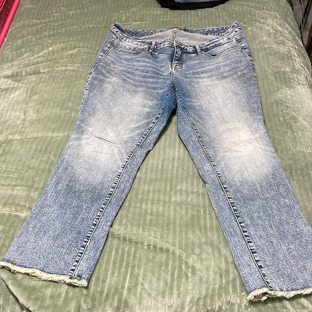 Torrid cropped boyfriend jeans 14